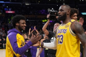 詹姆斯下赛季会退役吗？杰弗森调侃：你是说布朗尼-詹姆斯吗？